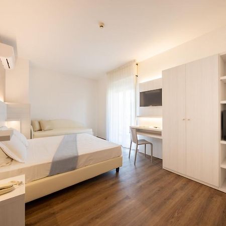 Hotel Corfù Pineto Esterno foto