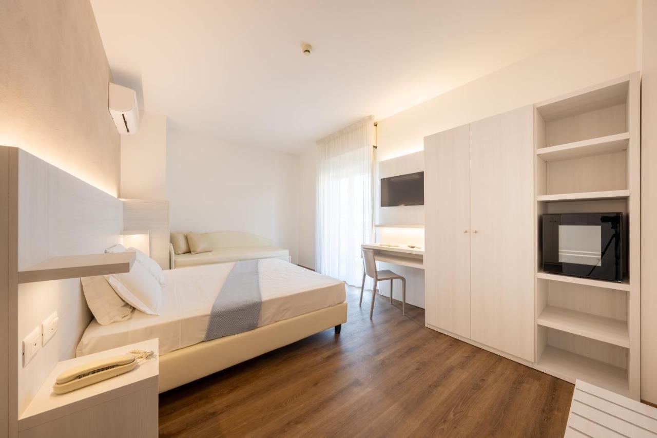 Hotel Corfù Pineto Esterno foto