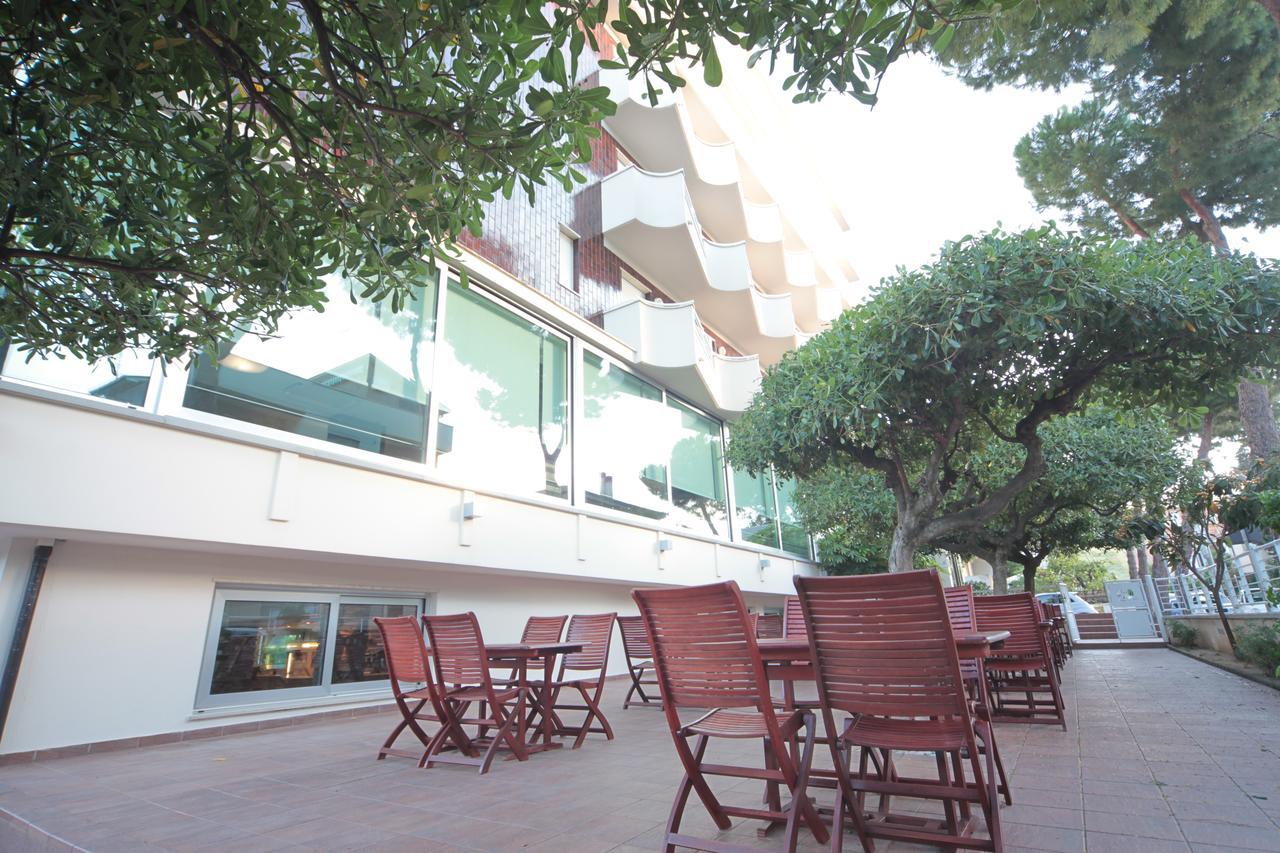 Hotel Corfù Pineto Esterno foto